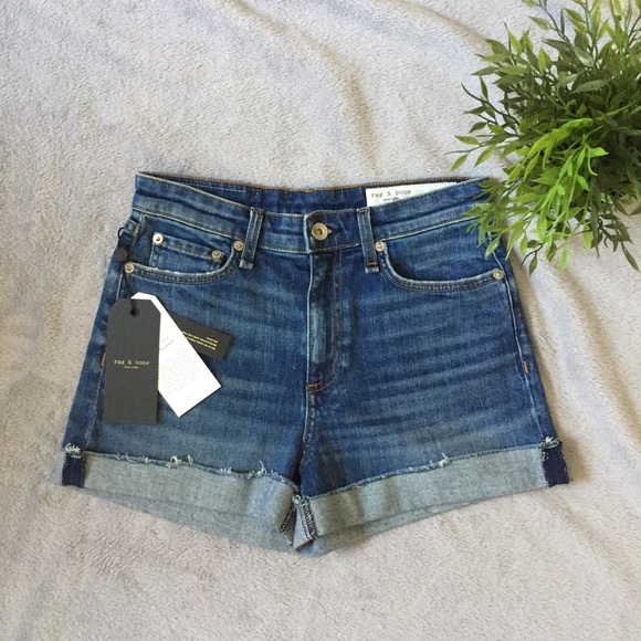 rag & bone Pants - Rag & Bone high Rise Short